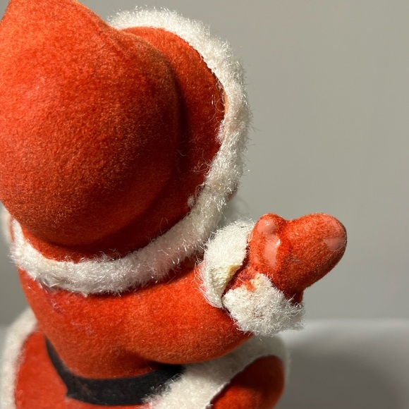 Vintage Flocked Santa Claus Figurine. Dancing. Fun. Festive. Collectible - Picture 6 of 7